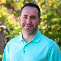Jesús Guzmán, Director of Community Services at Corazón